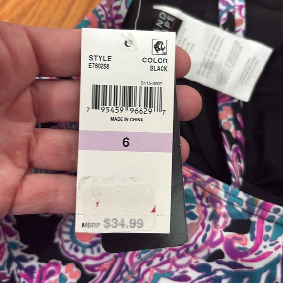 Island Escape Paisley Tankini Swimsuit Bikini Top size 6 NWT - Picture 5 of 5